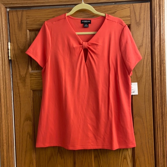 Coral pink tee - Picture 1 of 2